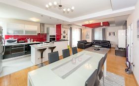 Apartments Lupe